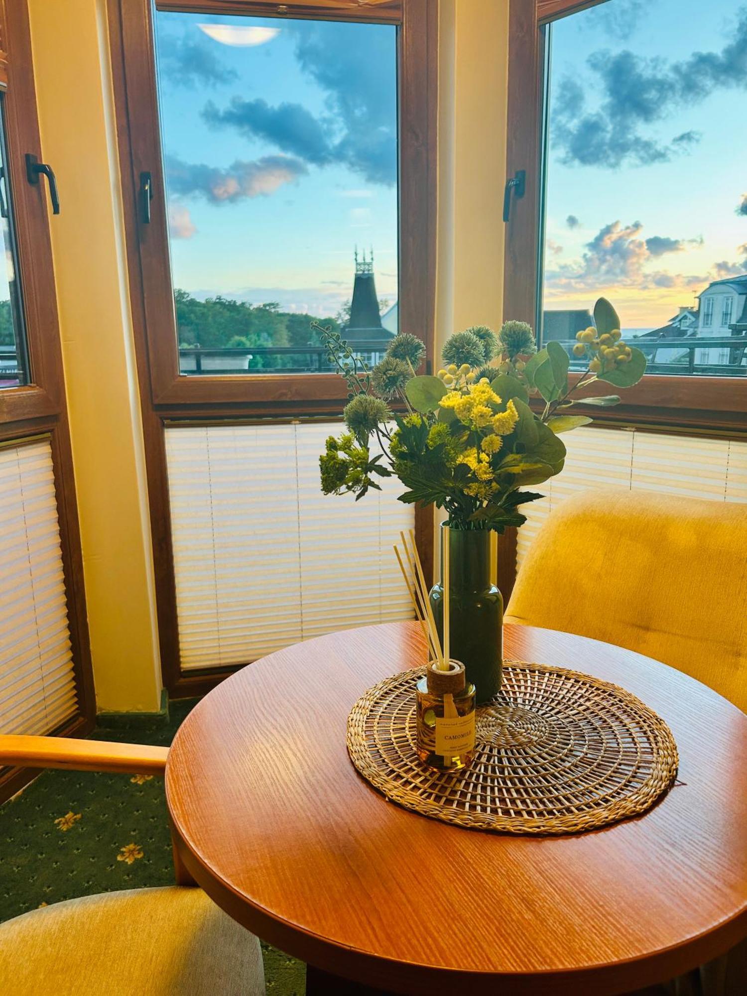 Apartamenty I Pokoje Chaton Mielno Mielno  Exteriör bild